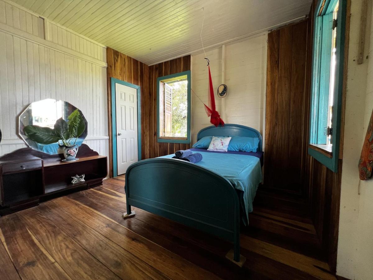 Hostel Old Bocasso Bocas del Toro Zewnętrze zdjęcie