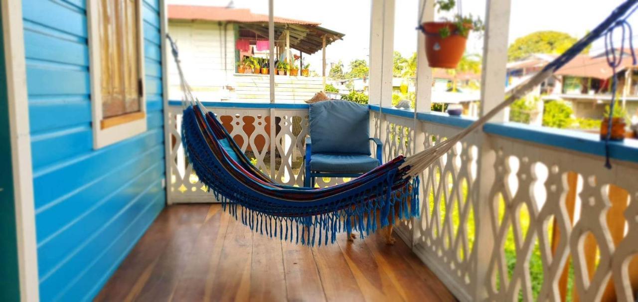 Hostel Old Bocasso Bocas del Toro Zewnętrze zdjęcie