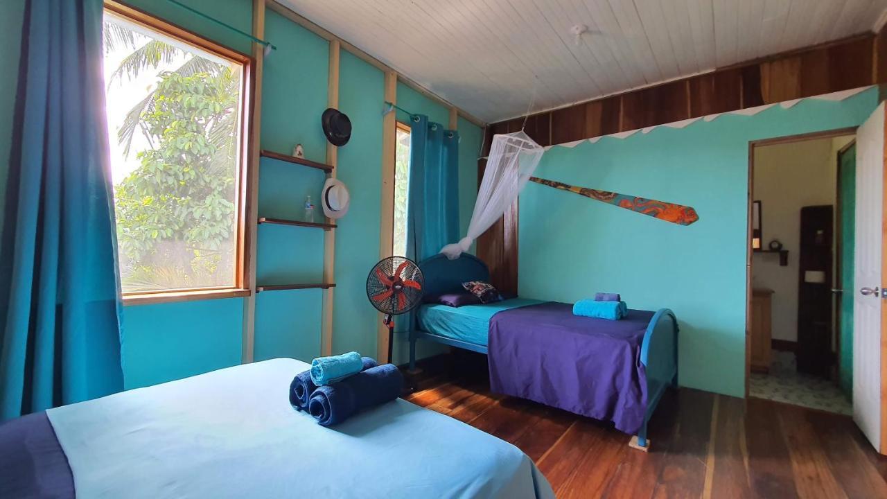 Hostel Old Bocasso Bocas del Toro Zewnętrze zdjęcie